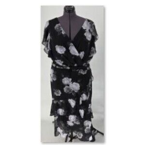 616-33 City Chic Black & Gray Roses Tiered Plunge Maxi dress Size 20